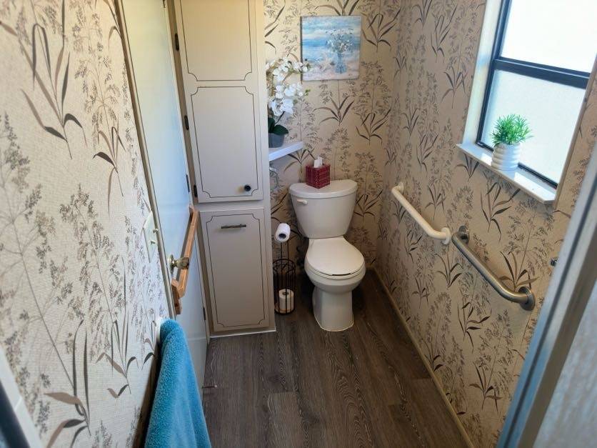 158 Palmetto Drive a Haines City, FL Mobile or Manufactured Home for Sale
